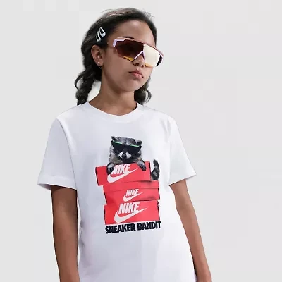 Nike Club Big Kid Unisex Crew Neck Short Sleeve Classic Fit Graphic T-Shirt