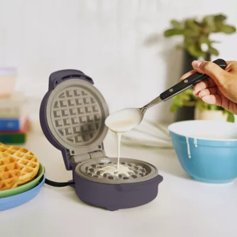 bella Stack & Store Mini Waffle Maker, Fits-anywhere™ kitchenware
