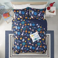 Intelligent Design Kids Conner Transportation Comforter Set with decorative pillow