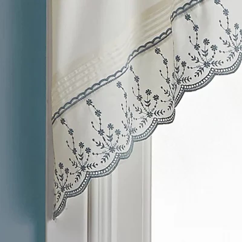 CHF Abby Rod Pocket Tailored Valance