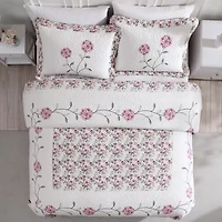 Beatrice Home Fashions Carnation Embroidered Bedspread