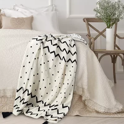 LR Home Jack Modern Throw