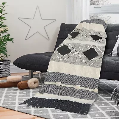 Lr Home Isaiah Diamond Washable Throw