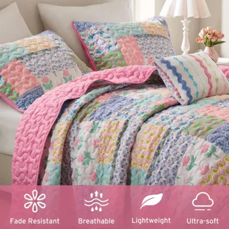 Intelligent Design Summer Patchwork Reversible Quilt Set with Decorative Pillow