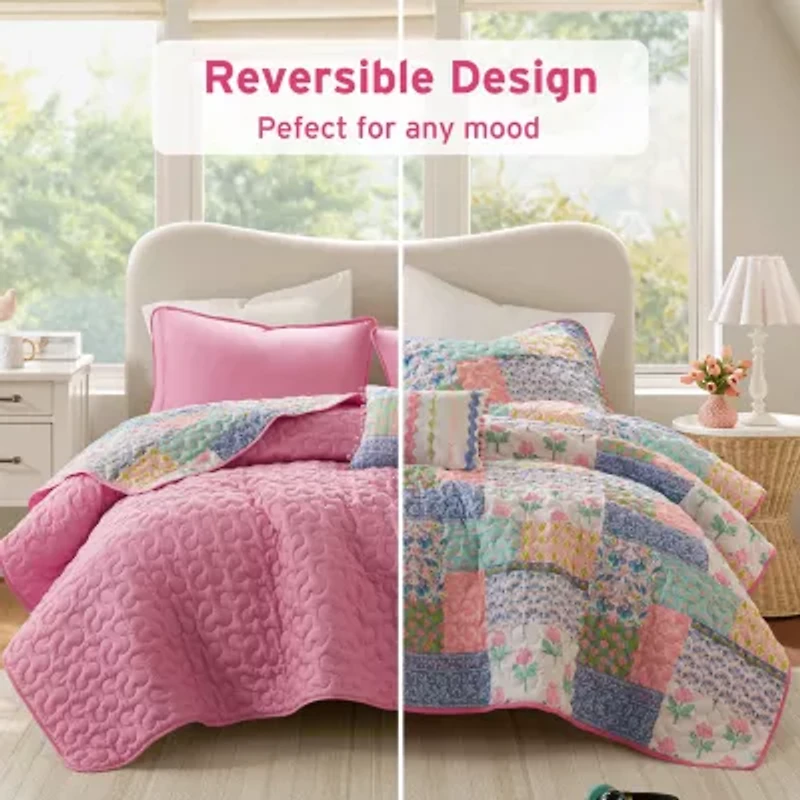 Intelligent Design Summer Patchwork Reversible Quilt Set with Decorative Pillow