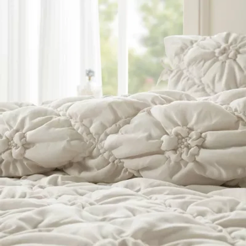 Intelligent Design Graley Puffy Floral Comforter Set