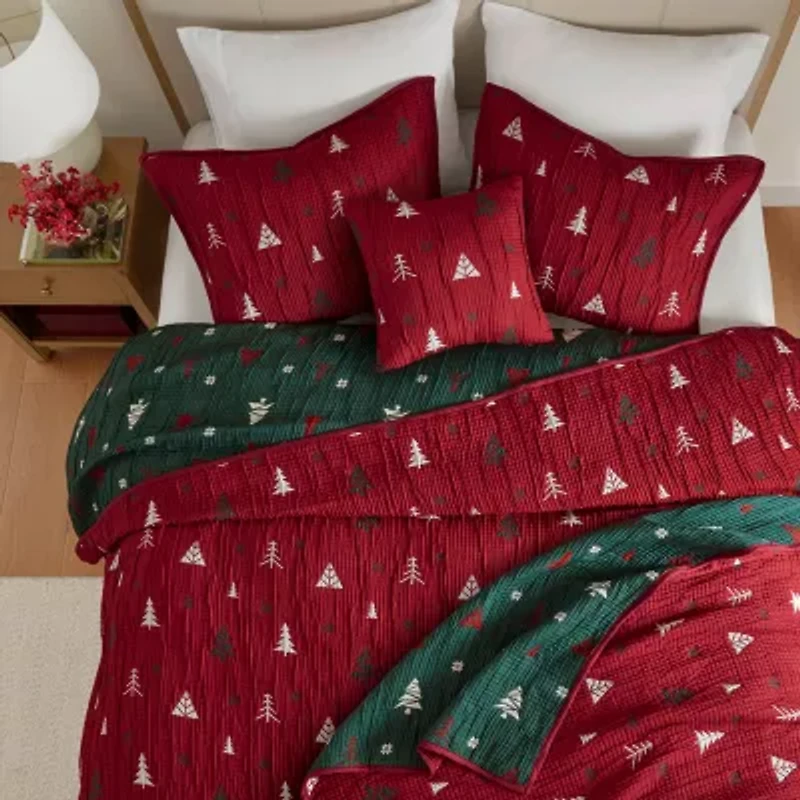 Woolrich Madison Park Holly Christmas Printed Quilt Set 3-pc. Easy Care
