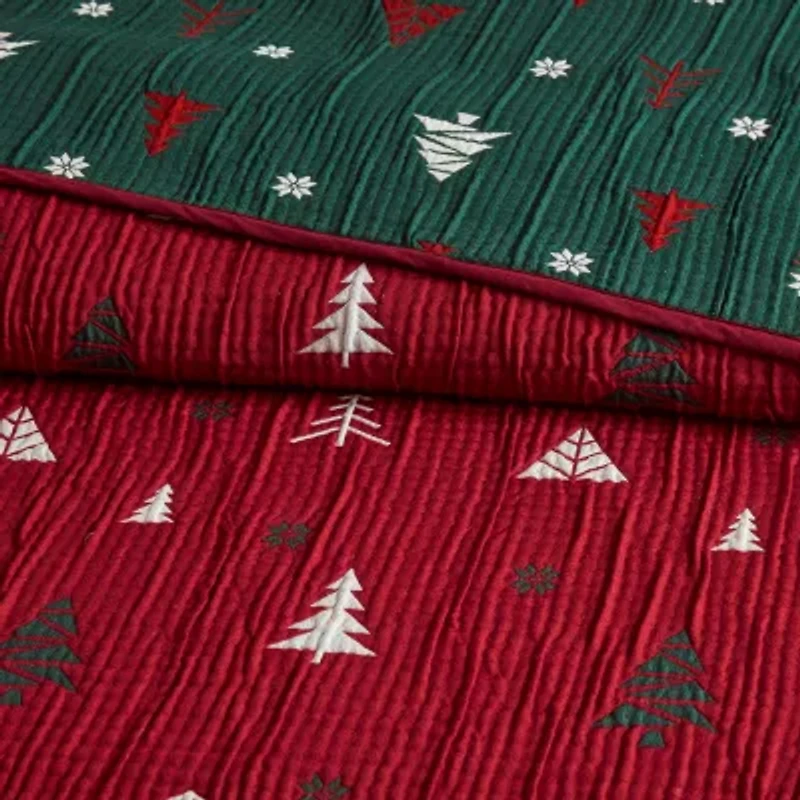 Woolrich Madison Park Holly Christmas Printed Quilt Set 3-pc. Easy Care