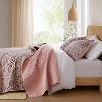 510 Design Valerie Boho Floral Reversible Quilt Set