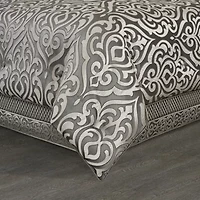 Queen Street Blythe Silver 4-pc. Midweight Comforter Set