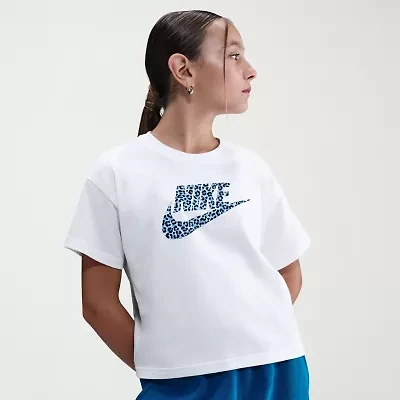 Nike Big Kid Girls Crew Neck Short Sleeve Boxy Fit Graphic T-Shirt