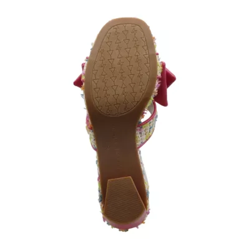 Adrienne Vittadini Womens Arnoldo Heeled Sandals