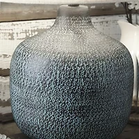 Signature Design by Ashley® Malthace Metal Table Lamp