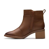Clarks Womens Lileigh Charm Stacked Heel Booties