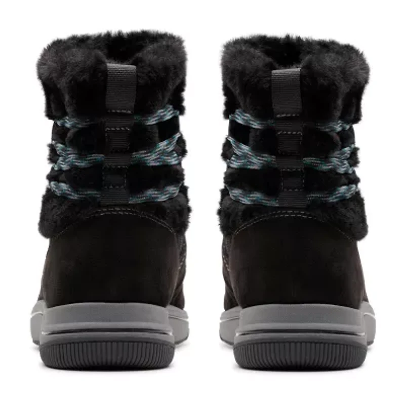 Clarks Womens Breeze Cozy Flat Heel Booties