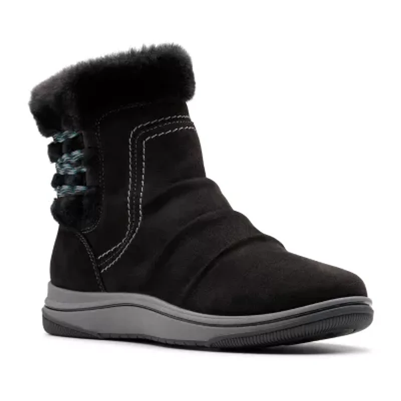 Clarks Womens Breeze Cozy Flat Heel Booties
