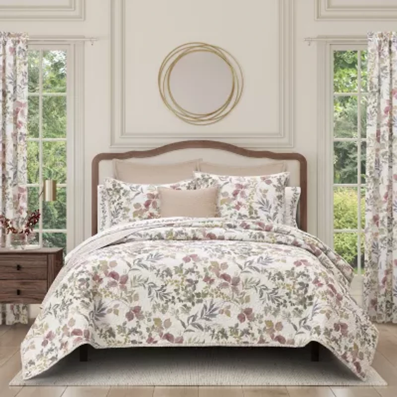 Royal Court Ridgewood Quilt Set
