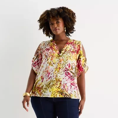 Bold Elements Womens Plus V Neck Short Sleeve Blouse