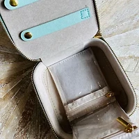 Hives And Honey Jewelry Travel Case