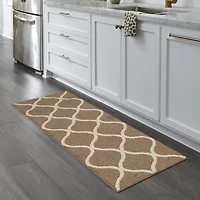 Maples Lattice Washable Skid Resistant Indoor Rectangular Runner