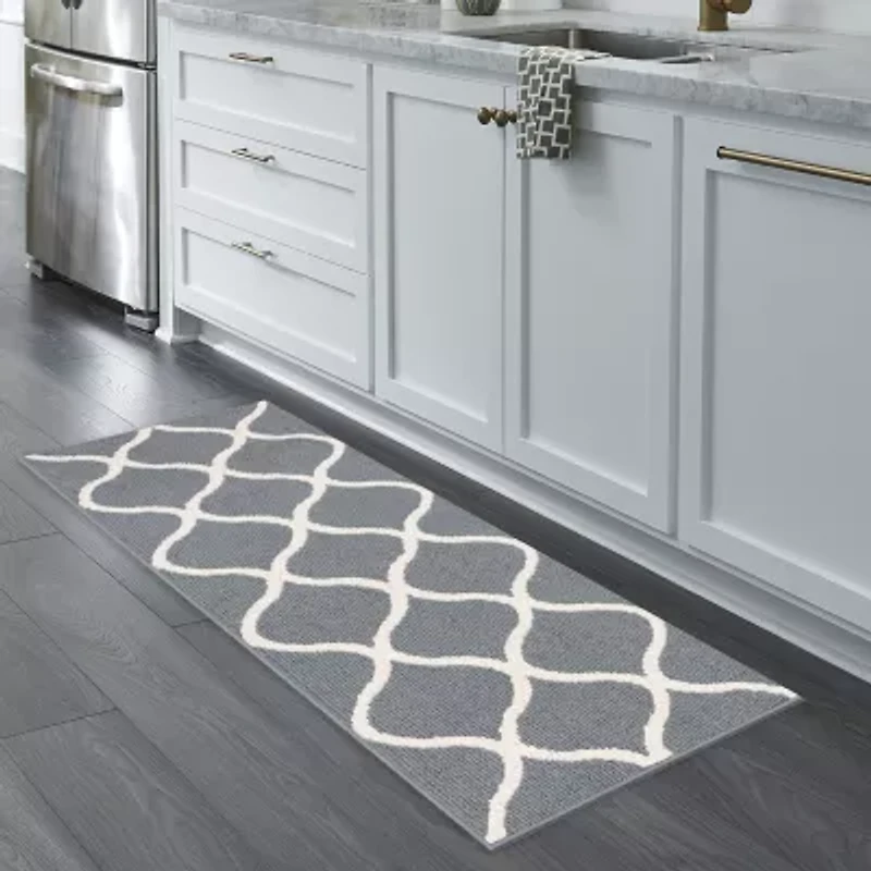 Maples Lattice Washable Skid Resistant Indoor Rectangular Runner