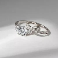 Diamonart Womens Cubic Zirconia Sterling Silver Round 3-Stone Engagement Ring