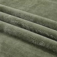 Ellora Plush Heavyweight Throw