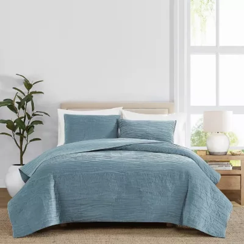 Royal Velvet Wavy Matte Cotton Quilt Set