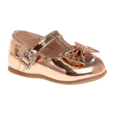 Josmo Round Closed Toe Slip-On Shoe