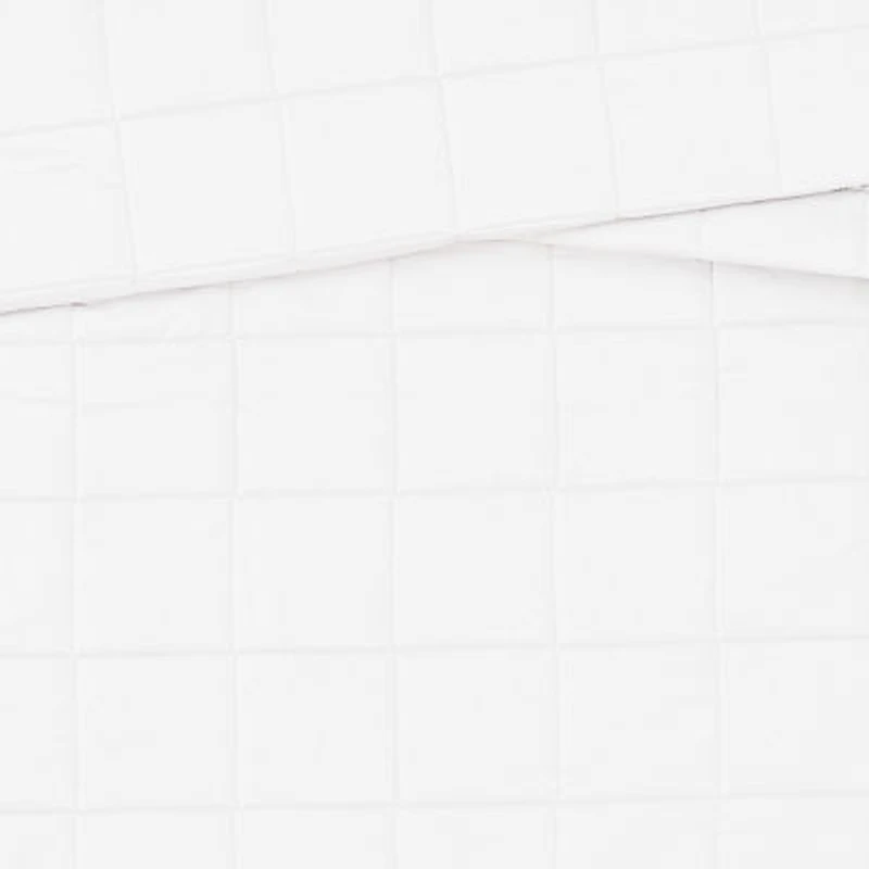 London Fog Garment Wash Solid Quilt Set