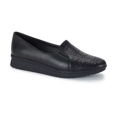 Baretraps Amry Womens Round Closed Toe Slip-On Shoe