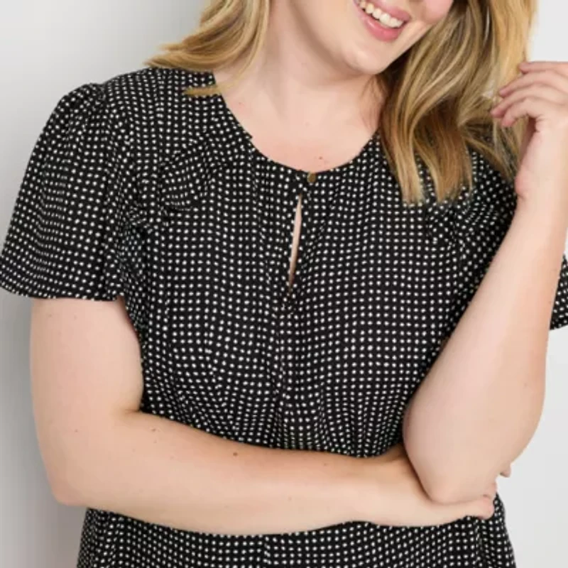 Liz Claiborne Womens Plus Split Crew Neck Short Sleeve Blouse