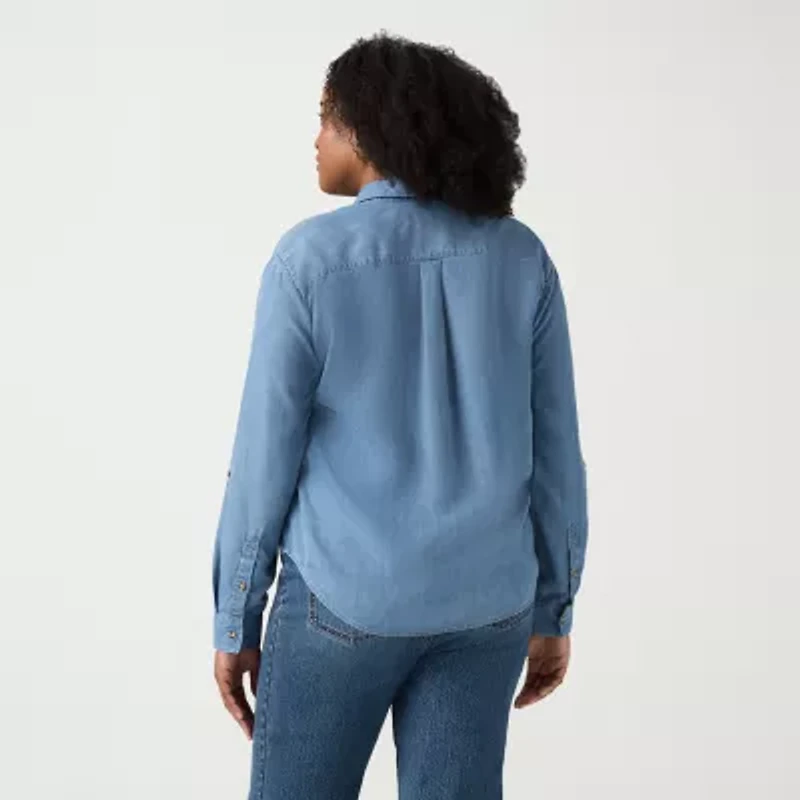 Levi's® Womens Button-Down Shirt