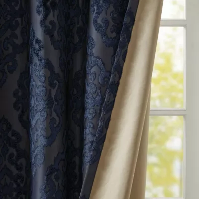 Madison Park Elysia Knitted Jacquard Damask Grommet Top Energy Saving 100% Blackout Single Curtain Panel