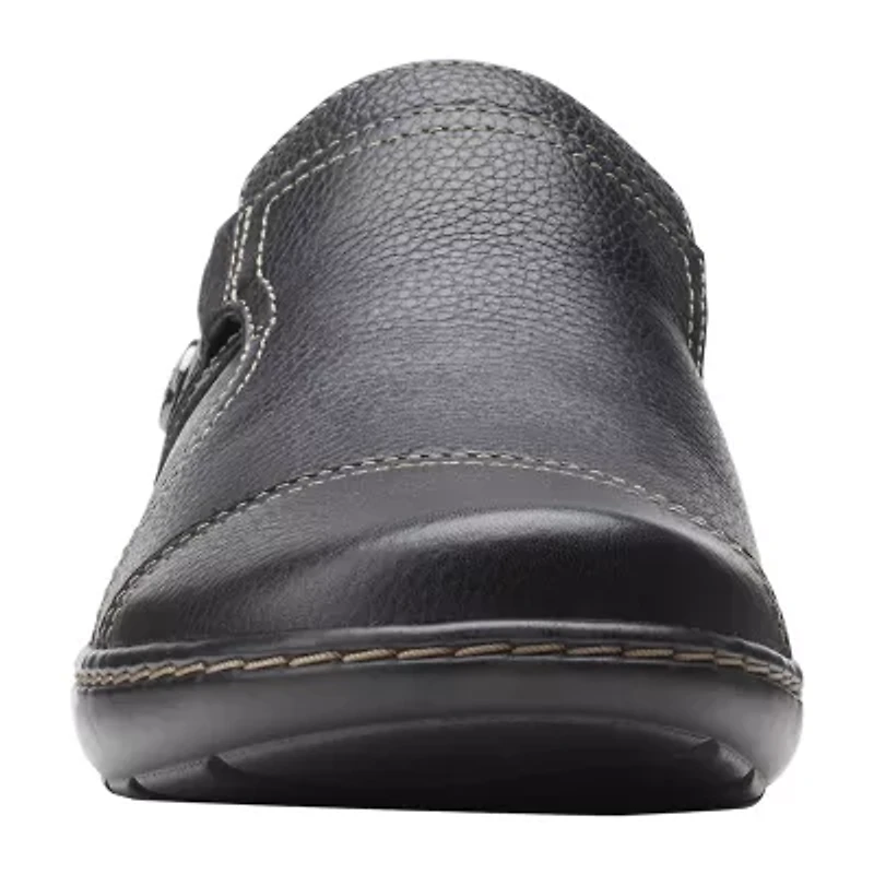 Clarks Cora Poppy Womens Cap Closed Toe Slip-On Shoe