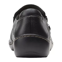 Clarks Cora Poppy Womens Cap Closed Toe Slip-On Shoe