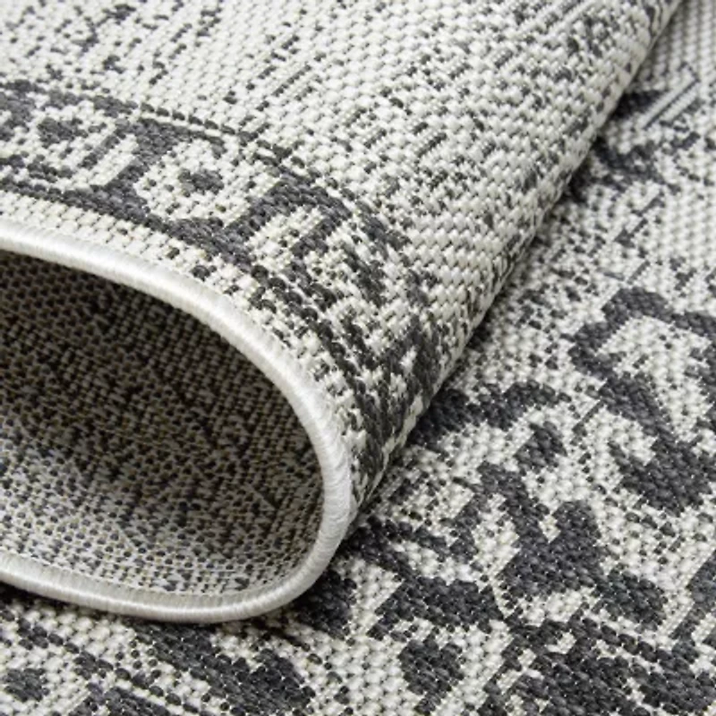 Nicole Miller Country Azalea Medallion UV Protection Washable Indoor Rectangular Area Rug