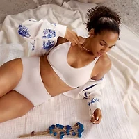 Bali® Cotton Collection Wireless Bra DF8130