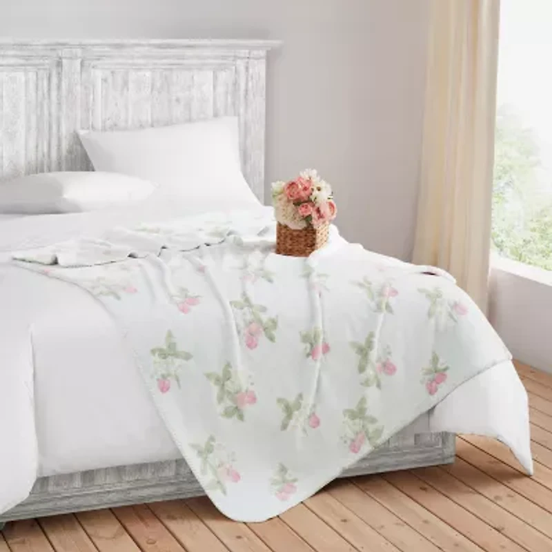 The Farmhouse By Rachel Ashwell Strawberry Delight Throw