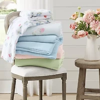 The Farmhouse By Rachel Ashwell Solid Throw