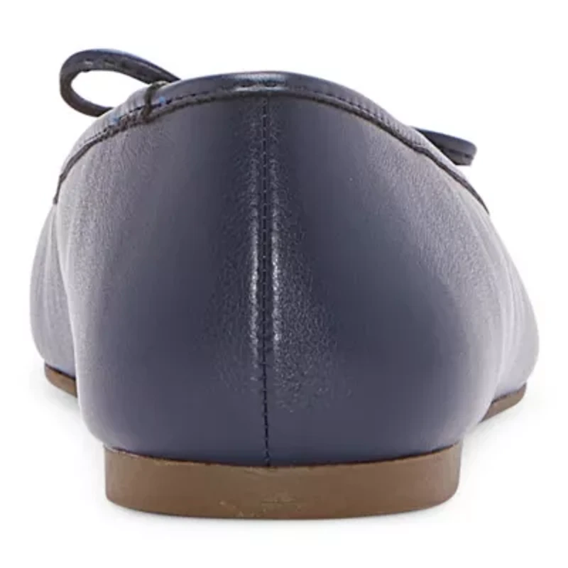 Liz Claiborne Flushing Womens Square Ballet Flats