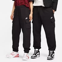 Nike Sportswear Club Fleece Womens Mid Rise Oversized Cargo Sweatpants