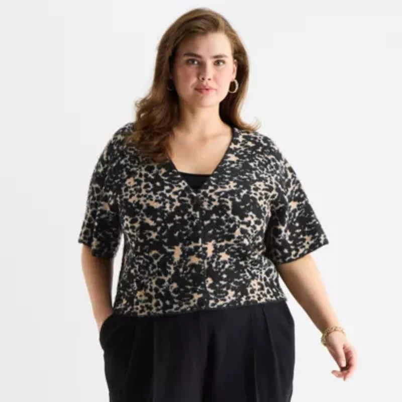 Worthington Plus Womens V Neck Short Sleeve Animal Pullover Sweater