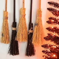 Glitzhome 42in Wooden Brooms Parking Decor Halloween Porch Sign