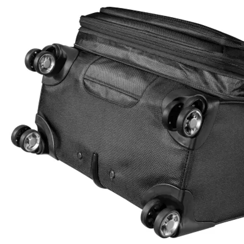 Ricardo Beverly Hills Avalon 24" Softside Luggage