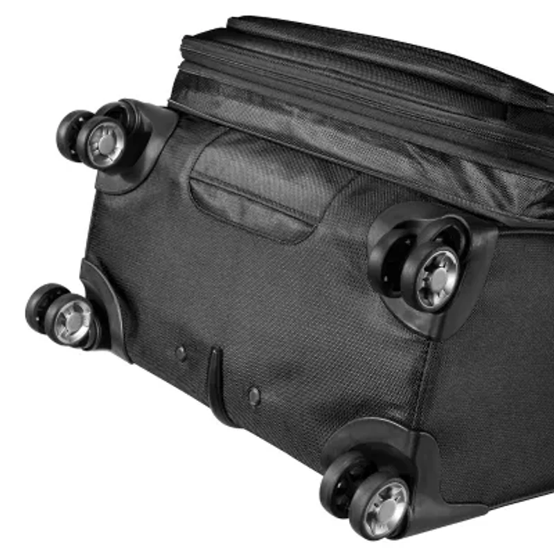 Ricardo Beverly Hills Avalon 28" Softside Luggage