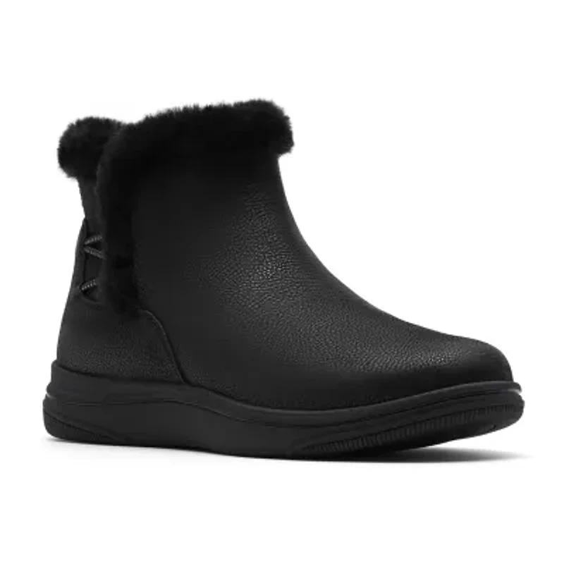 Clarks Womens Breeze Fur Flat Heel Booties