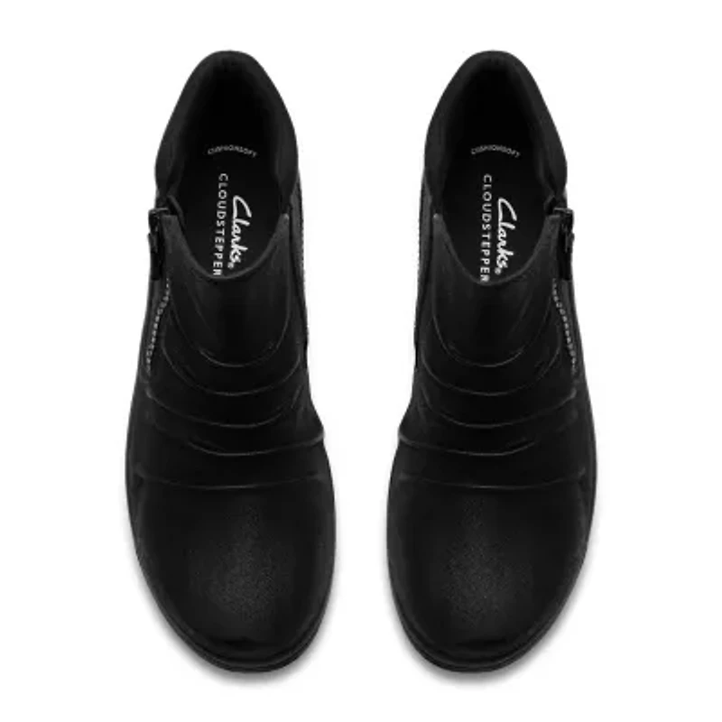 Clarks Womens Breeze Path Flat Heel Booties