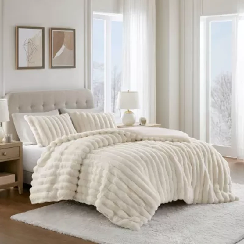 Madison Park Dahlia Faux Fur 3-pc. Midweight Comforter Set