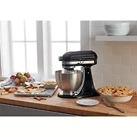 KitchenAid Classic Series 4.5Qt Tilt-Head Stand Mixer
